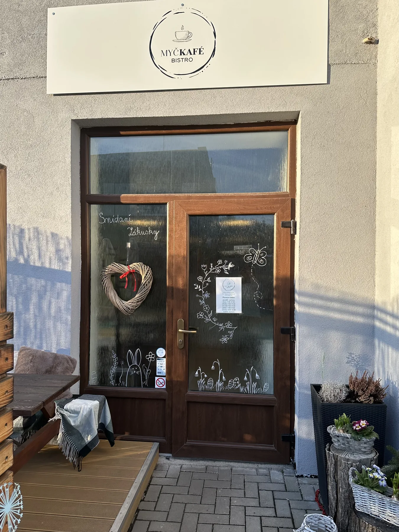 Vchod do Myčkafé bistra